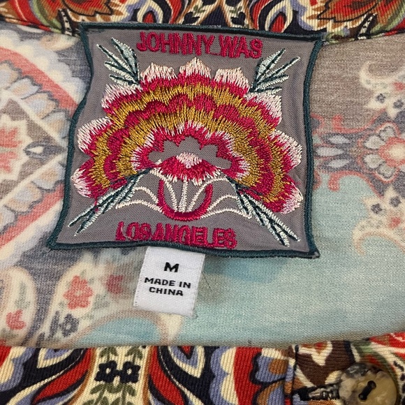 Johnny Was Indi Flower 3/4 Sleeve Henley Shirt Top Floral Paisley Blouse M - Picture 6 of 8